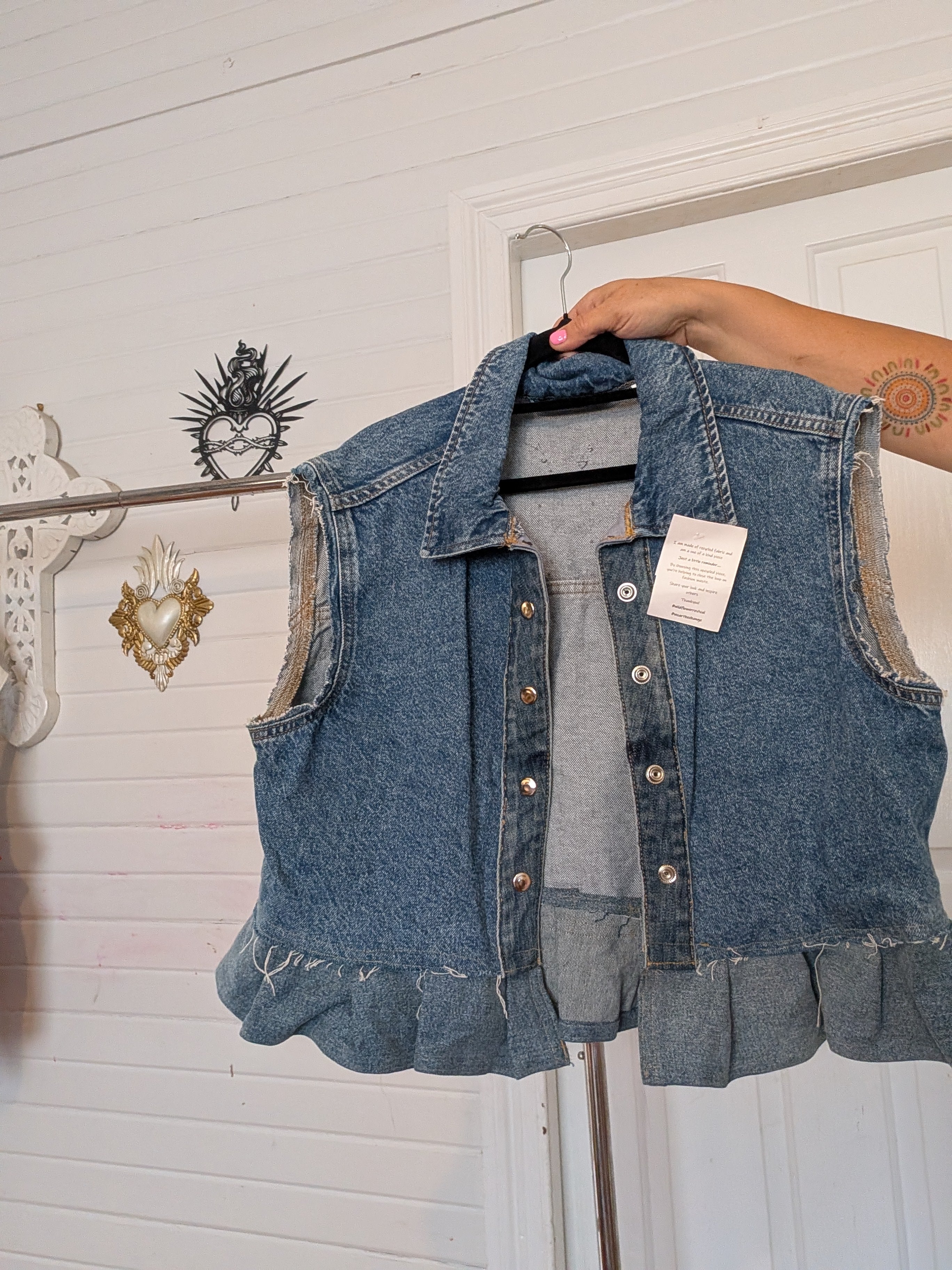 Winged denim frill vest