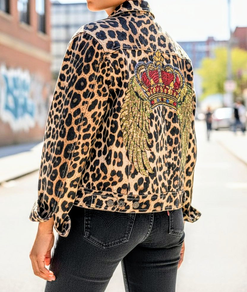 Crowned leopard jacket