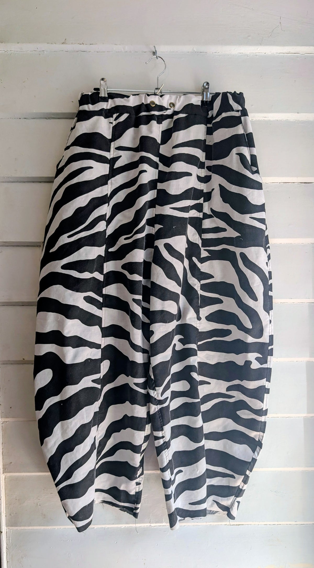 Oversized barrel leg pants