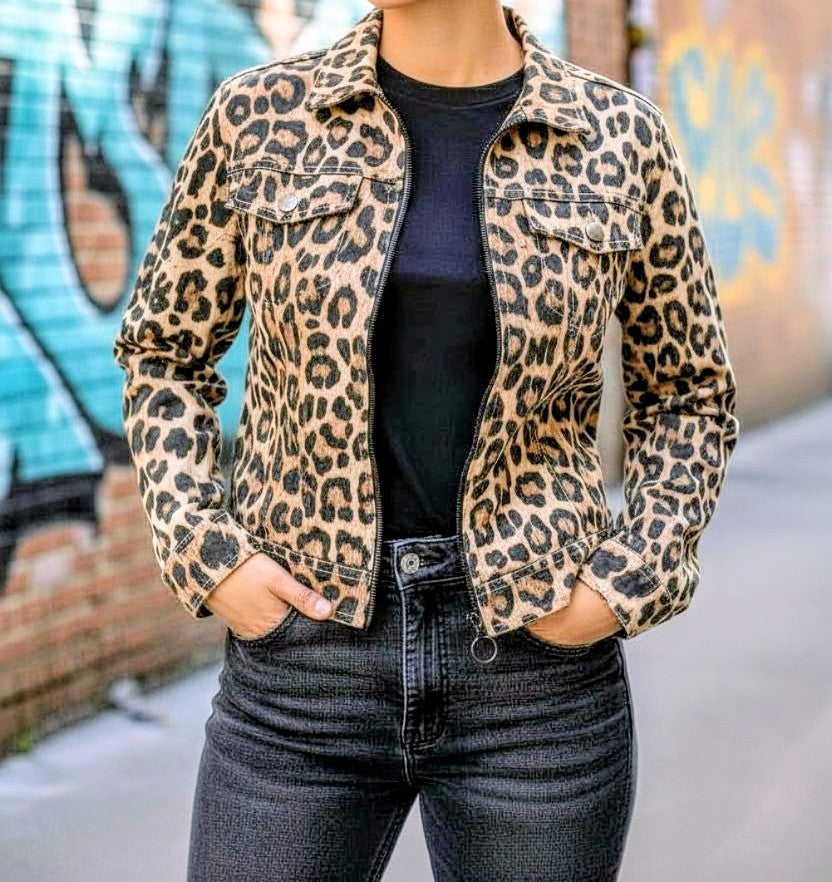 Crowned leopard jacket