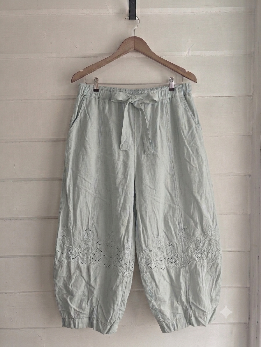 Oversized barrel leg pants
